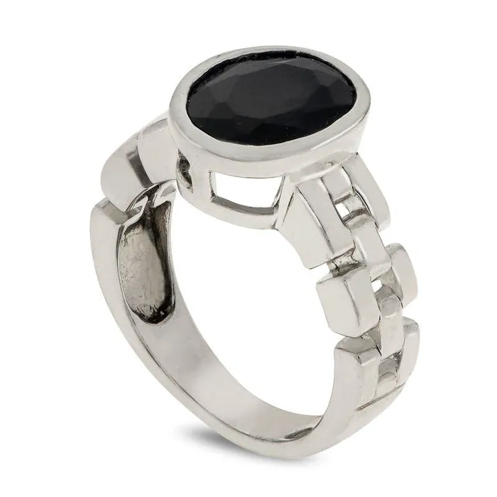 Goldia Rings Oval Onyx Ring in Sterling Silver Goldia Rings Oval Onyx Ring in Sterling Silver