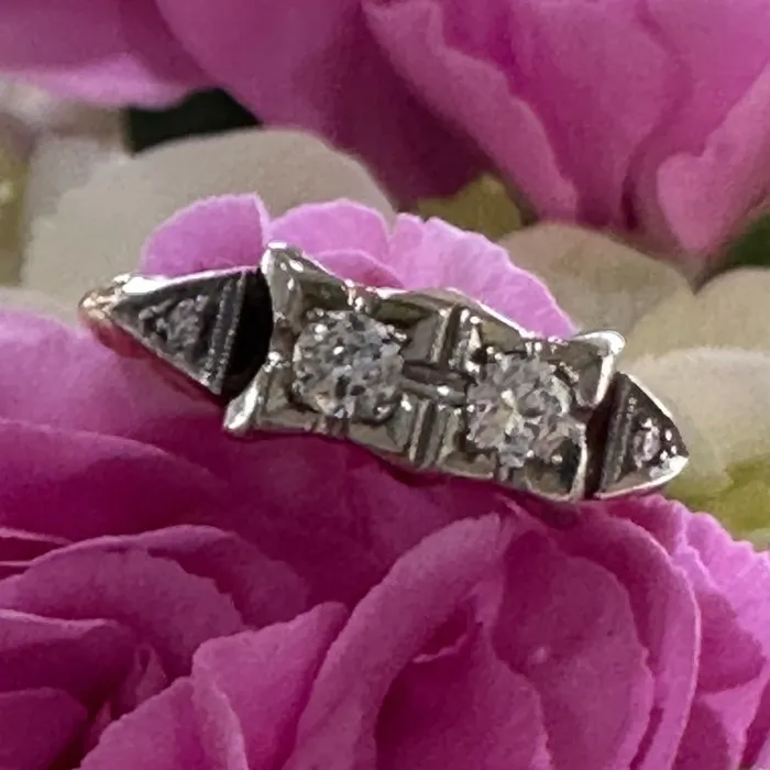 Rings Vintage 14 Karat Yellow and White Gold Diamond Ring 13000616 ONeills Estate Jewelry Rings Vintage 14 Karat Yellow and White Gold Diamond Ring 13000616 ONeills Estate Jewelry