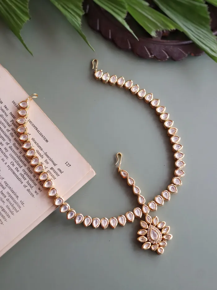 Curio Cottage PreStyled Sets Kundan and Gold Bridal Matha Patti Curio Cottage PreStyled Sets Kundan and Gold Bridal Matha Patti