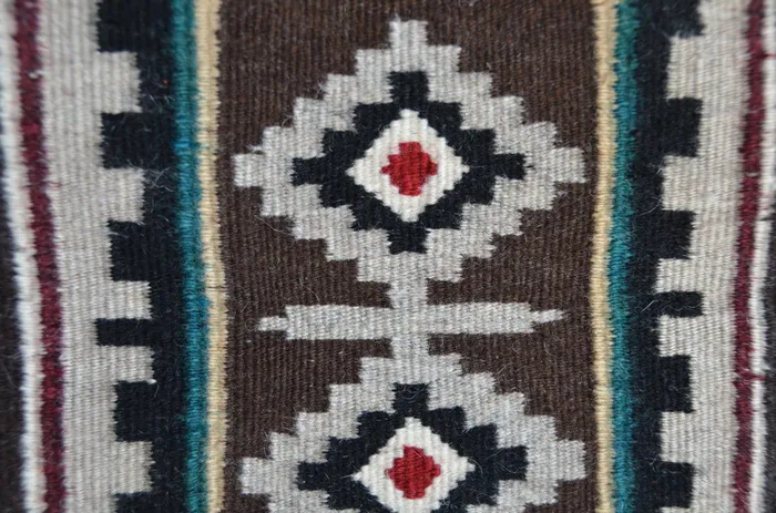 navajorug Necklaces Crystal Design Navajo Rug Malinda Nez Churro 1736 115 x 14