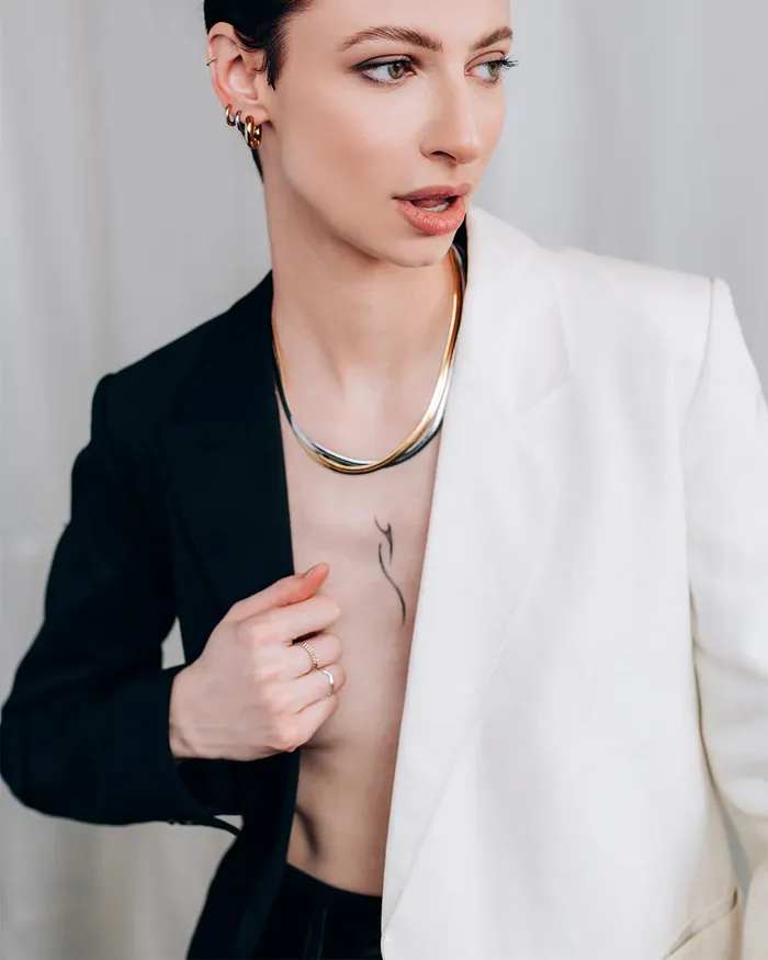 WellDunn PreStyled Sets Huguette Mini Gold Hoops