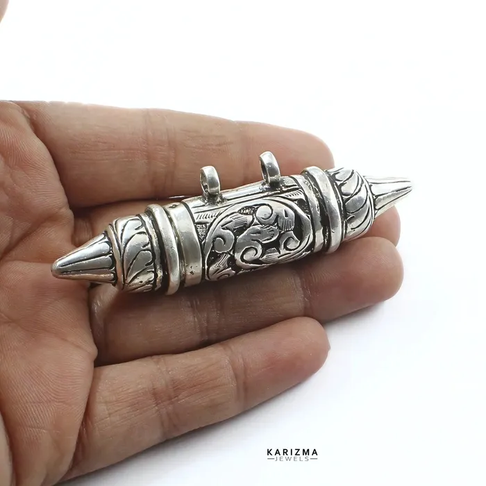 Karizma Jewels Necklaces 925 Sterling Silver handmade Nakshi work Oxidized Unisex container box Pendant
