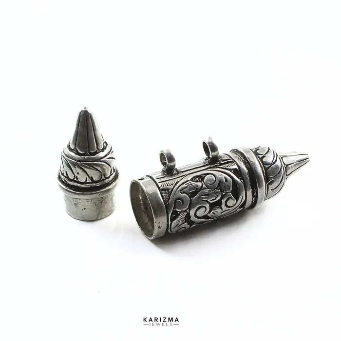 Karizma Jewels Necklaces 925 Sterling Silver handmade Nakshi work Oxidized Unisex container box Pendant