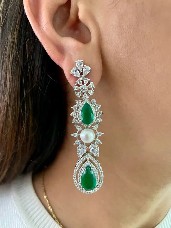 Necklaces Maharani 3 Layer Emerald Drop Set Galle 3 Layer Emerald Diamond Pearl Necklace Set PRERTO ECOMMERCE PRIVATE LIMITED