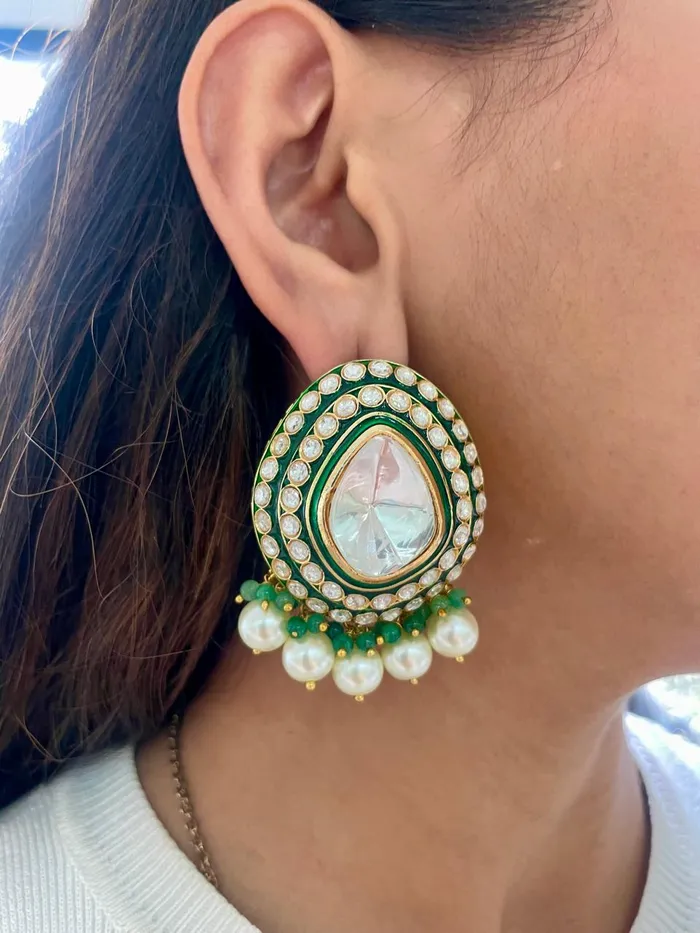 Necklaces Yana Kundan Pearl Drops Emerald Necklace set Necklace Earrings Mang Tika PRERTO ECOMMERCE PRIVATE LIMITED