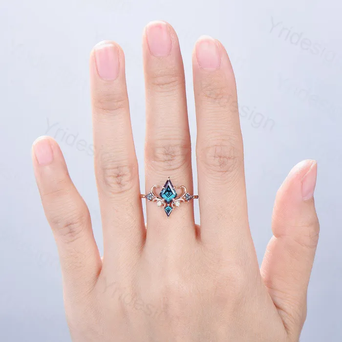 PENFINE Rings Unique Kite Cut Alexandrite Engagement Ring Art Deco Air Fly Color change Alexandrite Alternative Rose Gold Wedding Ring For Women PENFINE Rings Unique Kite Cut Alexandrite Engagement Ring Art Deco Air Fly Color change Alexandrite Alternative Rose Gold Wedding Ring For Women