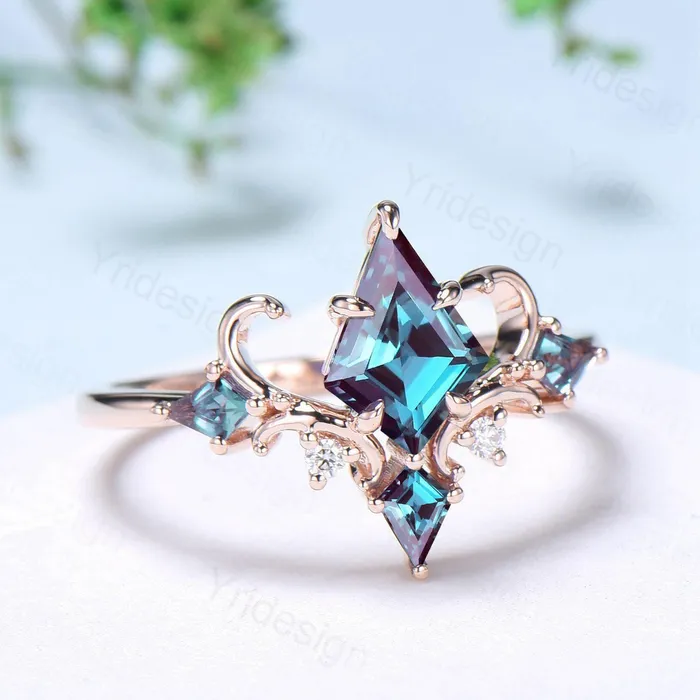 PENFINE Rings Unique Kite Cut Alexandrite Engagement Ring Art Deco Air Fly Color change Alexandrite Alternative Rose Gold Wedding Ring For Women PENFINE Rings Unique Kite Cut Alexandrite Engagement Ring Art Deco Air Fly Color change Alexandrite Alternative Rose Gold Wedding Ring For Women