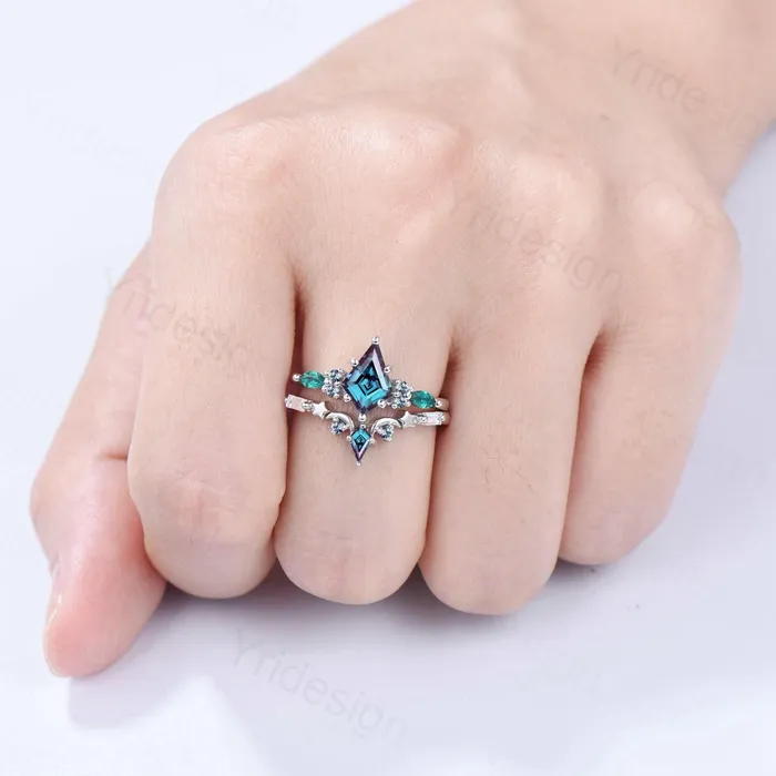 PENFINE Rings Unique kite cut Alexandrite engagement ring set silver white gold art deco marquise emerald wedding ring set for women 2pcs star bridal set PENFINE Rings Unique kite cut Alexandrite engagement ring set silver white gold art deco marquise emerald wedding ring set for women 2pcs star bridal set
