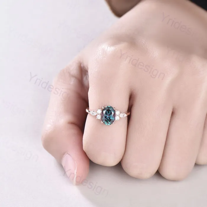 PENFINE Vintage Alexandrite Engagement Ring Rose Gold Cluster Alexandrite Wedding Ring Anniversary Rings For Her Bridal Promise Anniversary Gift Rings PENFINE Vintage Alexandrite Engagement Ring Rose Gold Cluster Alexandrite Wedding Ring Anniversary Rings For Her Bridal Promise Anniversary Gift Rings