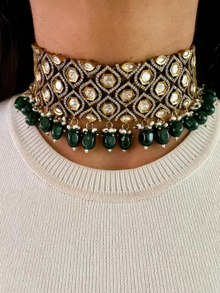 PRERTO ECOMMERCE PRIVATE LIMITED Earrings Nalin Kundan Emerald Drops Cut Choker Necklace Earrings PRERTO ECOMMERCE PRIVATE LIMITED Earrings Nalin Kundan Emerald Drops Cut Choker Necklace Earrings