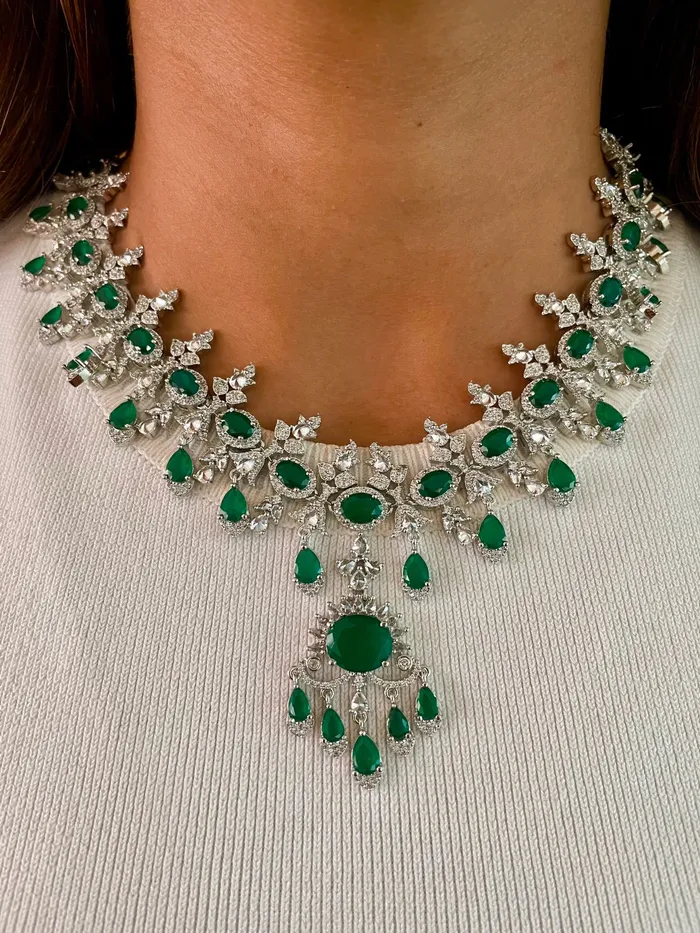 PRERTO ECOMMERCE PRIVATE LIMITED Necklaces Emerald Dimonte Statement Drop Necklace Set Necklace Earrings PRERTO ECOMMERCE PRIVATE LIMITED Necklaces Emerald Dimonte Statement Drop Necklace Set Necklace Earrings