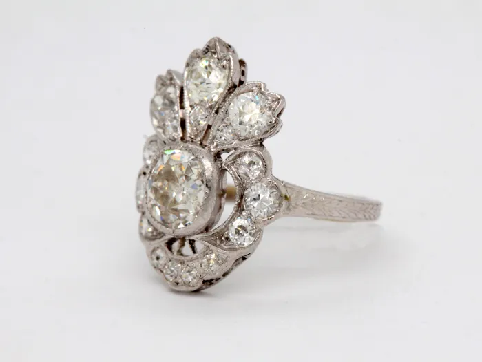 Rings FULLERS PURCHASE FROM PUBLIC Estate Platinum 175 Cttw Fashion Ring