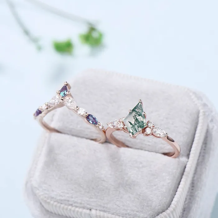 Rings PENFINE Vintage moss agate ring rose gold unique Kite cut aquatic agate engagement ring cluster alexandrite moissanite gold bridal wedding ring set Rings PENFINE Vintage moss agate ring rose gold unique Kite cut aquatic agate engagement ring cluster alexandrite moissanite gold bridal wedding ring set