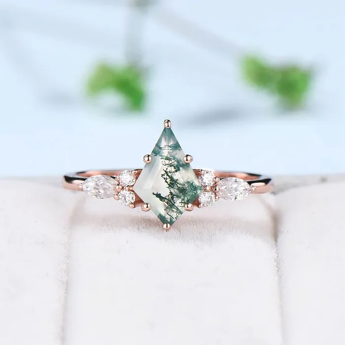 Rings PENFINE Vintage moss agate ring rose gold unique Kite cut aquatic agate engagement ring cluster alexandrite moissanite gold bridal wedding ring set Rings PENFINE Vintage moss agate ring rose gold unique Kite cut aquatic agate engagement ring cluster alexandrite moissanite gold bridal wedding ring set