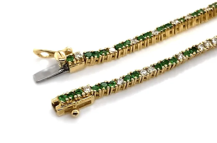 Albert Hern Bracelets Bracelet 14kt Gold Petite Tennis Emeralds Diamonds Albert Hern Bracelets Bracelet 14kt Gold Petite Tennis Emeralds Diamonds
