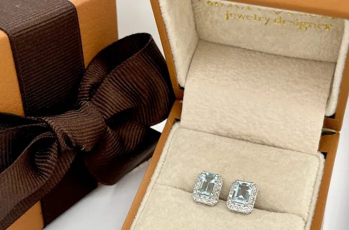 Albert Hern Earrings 18kt Gold Aquamarines Diamonds Halo Studs Earrings Albert Hern Earrings 18kt Gold Aquamarines Diamonds Halo Studs Earrings
