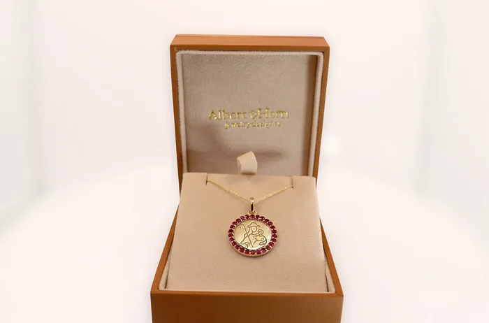 Albert Hern PreStyled Sets Medal Divine Shepherdes Divina Pastora Gold Ruby