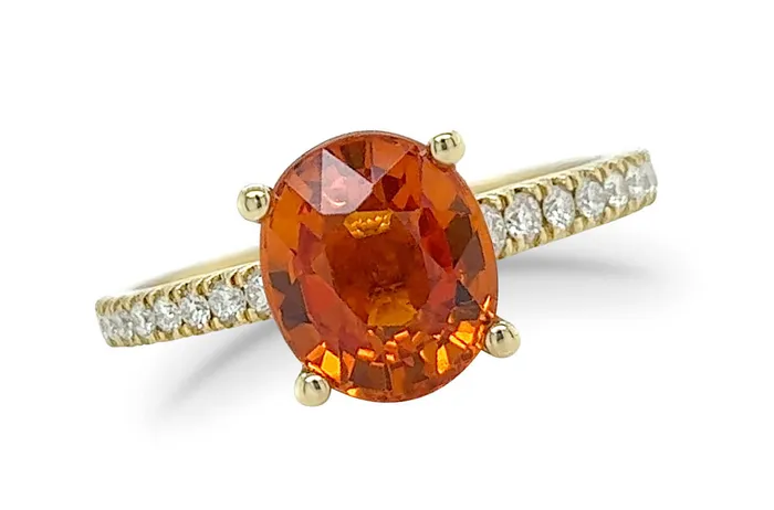 Albert Hern Rings Ring 18kt Gold Oval Mandarin Garnet Diamonds