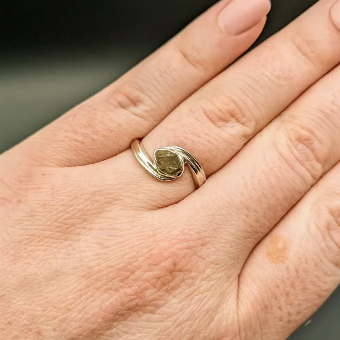 Bliss Crystals Rings Moldavite Sterling Silver Swoop Ring SK2626