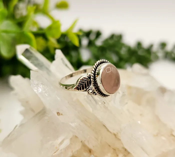 Bliss Crystals Rings Rose Quartz SemiPrecious Gemstone Sterling Silver925 Ring LV4226