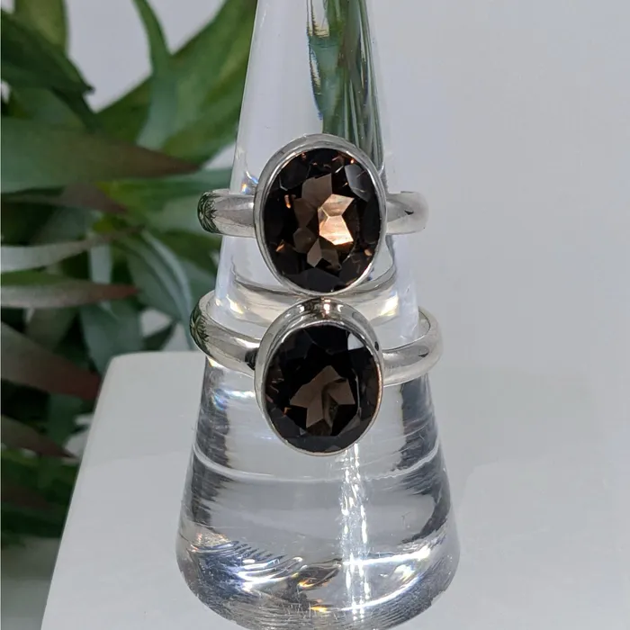 Bliss Crystals Rings Smoky Quartz Sz 55 Sz 85 Oval Faceted SS Ring LV6702