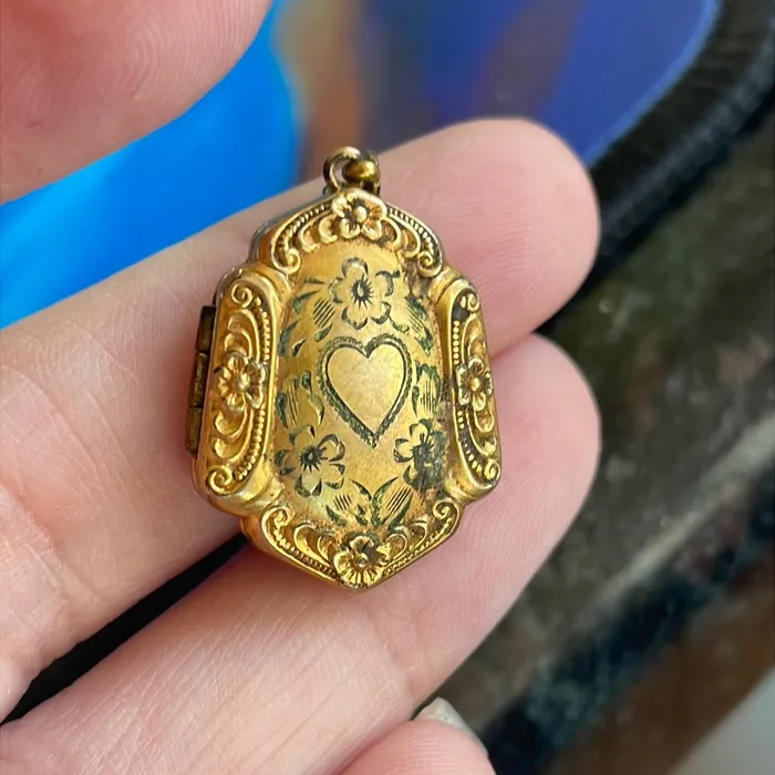 Earrings Shield Flower Locket Gold Filled Vintage Vintage Paris Jewelry