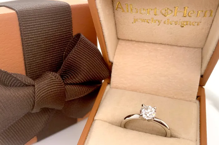 Ring Platinum GIA Solitaire Diamond 070cts H VS2 Albert Hern Rings