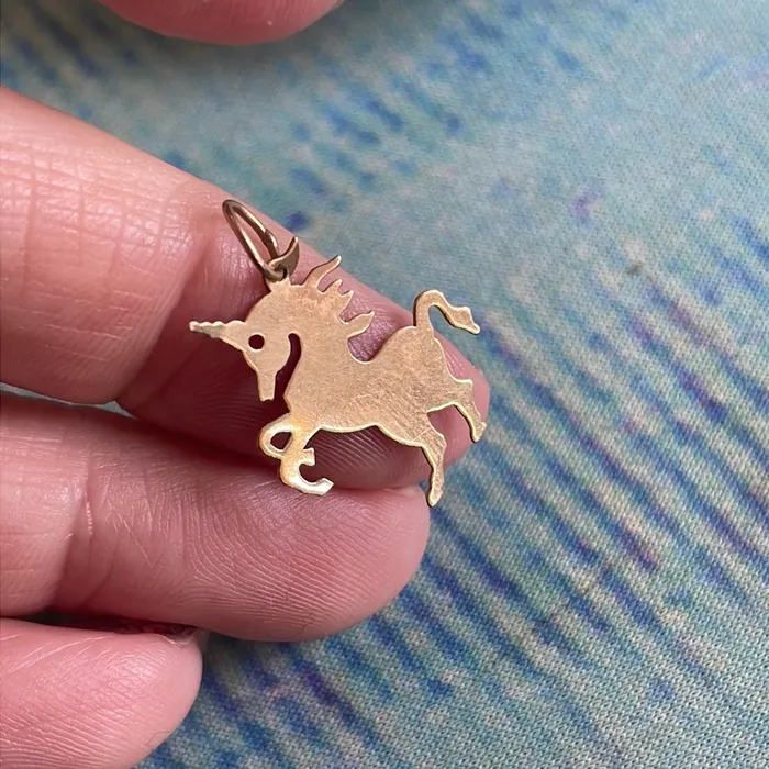 Unicorn Pendant 14k Gold Vintage Love Vintage Paris PreStyled Sets