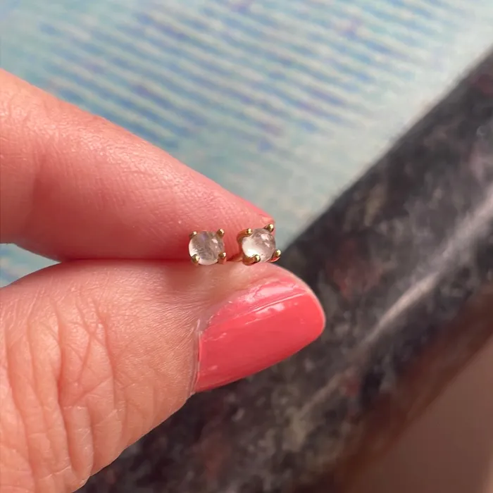 Vintage Paris Jewelry Super Dainty Moonstone Stud Earrings 9k Gold Vintage Earrings Vintage Paris Jewelry Super Dainty Moonstone Stud Earrings 9k Gold Vintage Earrings