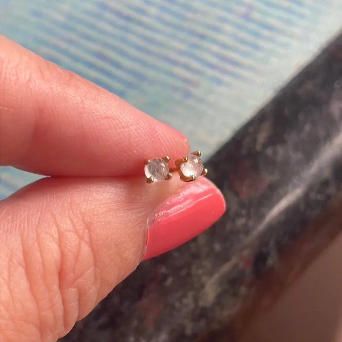Vintage Paris Jewelry Super Dainty Moonstone Stud Earrings 9k Gold Vintage Earrings